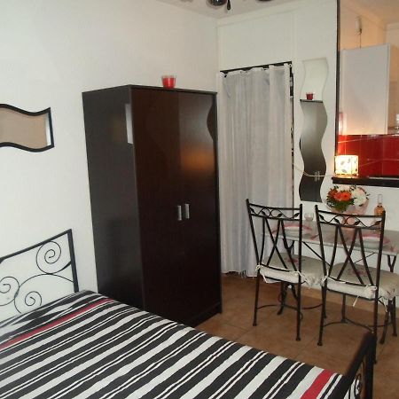 Studio Balaruc-les-Bains, 1 pièce, 2 personnes - FR-1-503-107 Esterno foto